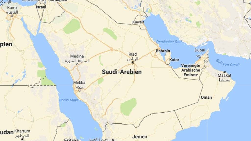 Saudi-Arabien hat nordöstlich der Hauptstadt Riad eine Rakete abgefangen. Die Huthi-Rebellen im Jemen haben sie eigenen Angaben zufolge auf den Flughafen von Riad abgefeuert.