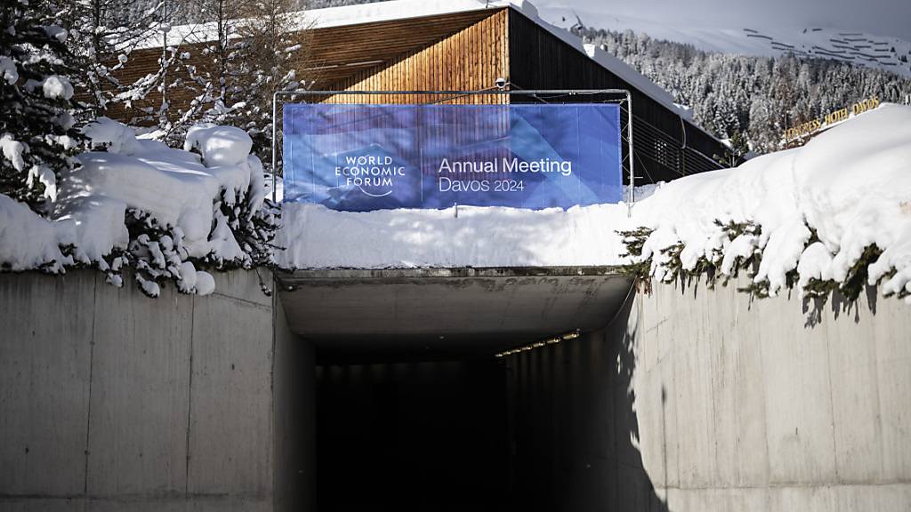 In Davos laufen derzeit die Vorbereitungen für das nächste Woche stattfindende Weltwirtschaftsforum auf Hochtouren. (Archivbild)