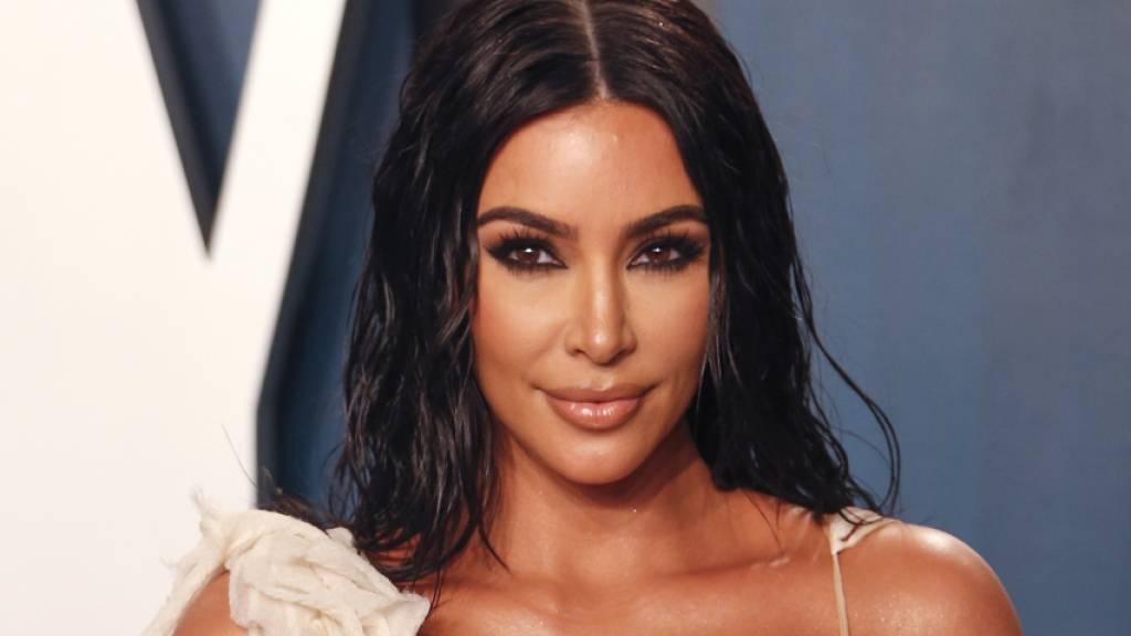 Kim Kardashian kann die breite Bevölkerung nicht überzeugen, die Corona-Massnahme «Abstandhalten» mit ihrem Umfeld zu teilen. Darauf deutet eine Lausanner Studie mit Menschen aus sechs Ländern hin. (Archivbild)