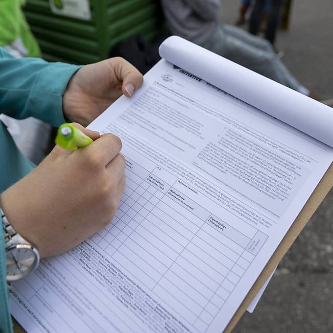 Mehrheit will Kauf von Unterschriften für Initiativen bei Sammlern verbieten