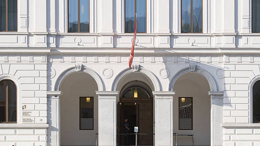 Der Eingang des Bundesstrafgerichts in Bellinzona. (Archivbild)