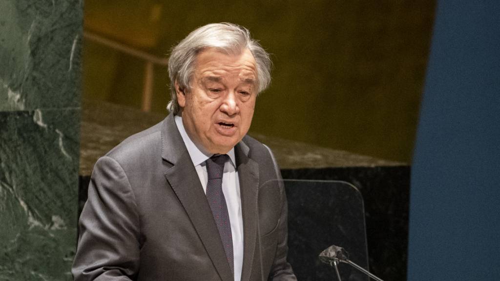  Antonio Guterres, Generalsekretär der Vereinten Nationen, hat am Dienstag eine Waffenruhe im Ukraine-Krieg rund um das orthodoxe Osterfest gefordert. 