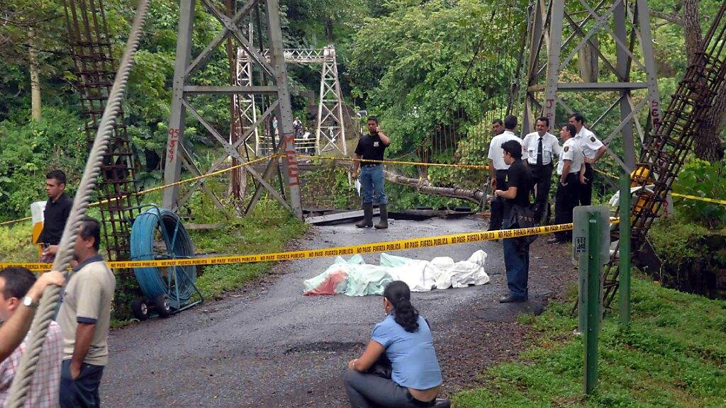 Ein Bus ist in Costa Rica nach einem Erdrutsch in eine Schlucht gestürzt. Mindestens neun Menschen starben. (Archivbild)