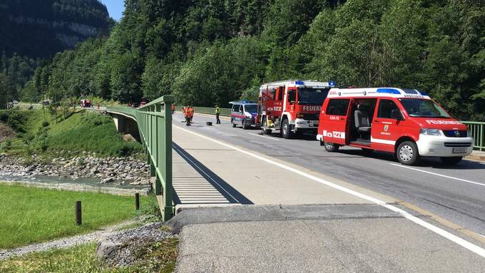 Schweizer Autofahrerin in schweren Unfall verwickelt