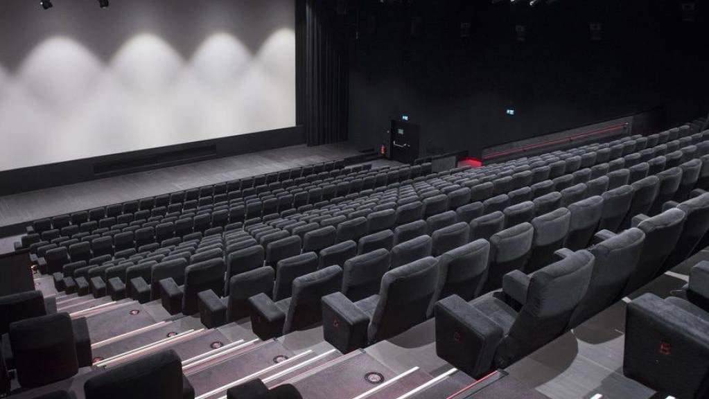 Nach dem Flautejahr 2018 sind letztes Jahr wieder leicht mehr Schweizer ins Kino gegangen.