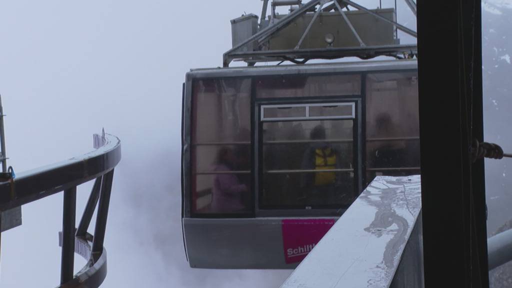 Für 5 Monate geschlossen: Letzte Fahrt der Luftseilbahn zwischen Birg und Schilthorn