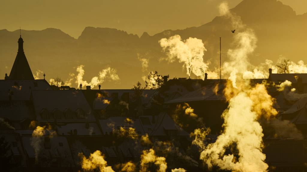 Wie viel Treibhausgase stösst die Schweiz in Zukunft aus? Um das zu berechnen,  haben Forschende mögliche Zukünfte der Schweiz skizziert.