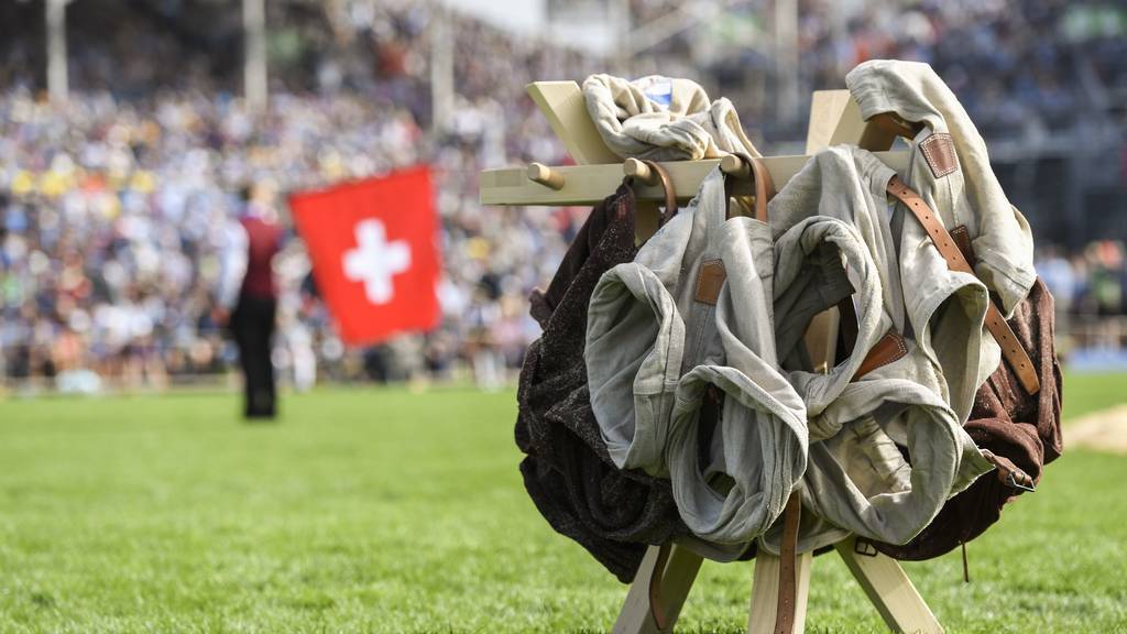 Schwingen total: Das ISAF und Rigi Schwingen auf PilatusToday und Tele 1