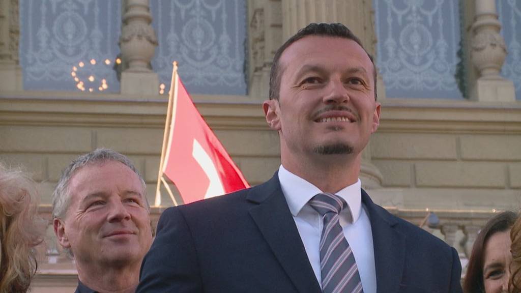 Neo-Nationalrat scheitert mit Einbürgerungsinitiative