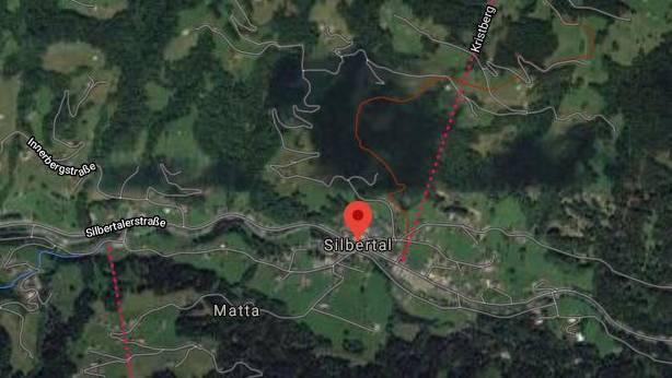 Vorarlberg: Mann stürzt beim Urinieren ab und stirbt