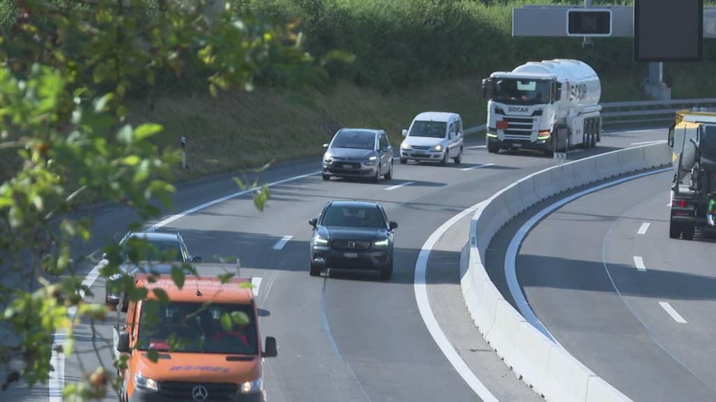Fahren auf dem Pannenstreifen