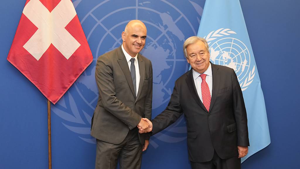 Für den Bundespräsidenten Alain Berset (links) stand am Montag ein bilaterales Treffen mit Uno-Generalsekretär Antonio Guterres an.