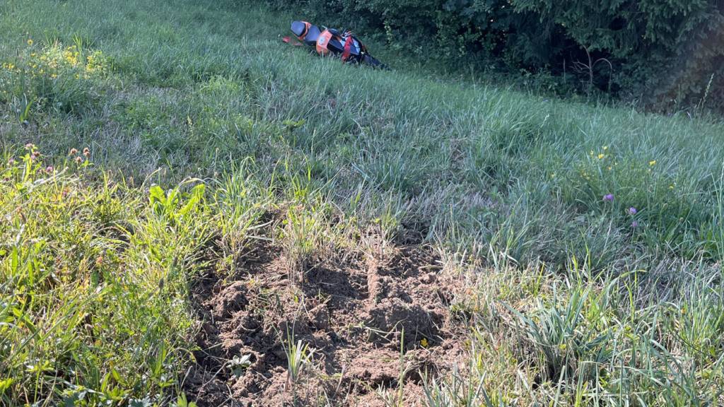 Der Motorradfahrer musste nach dem Selbstunfall in Malters LU hospitalisiert werden.