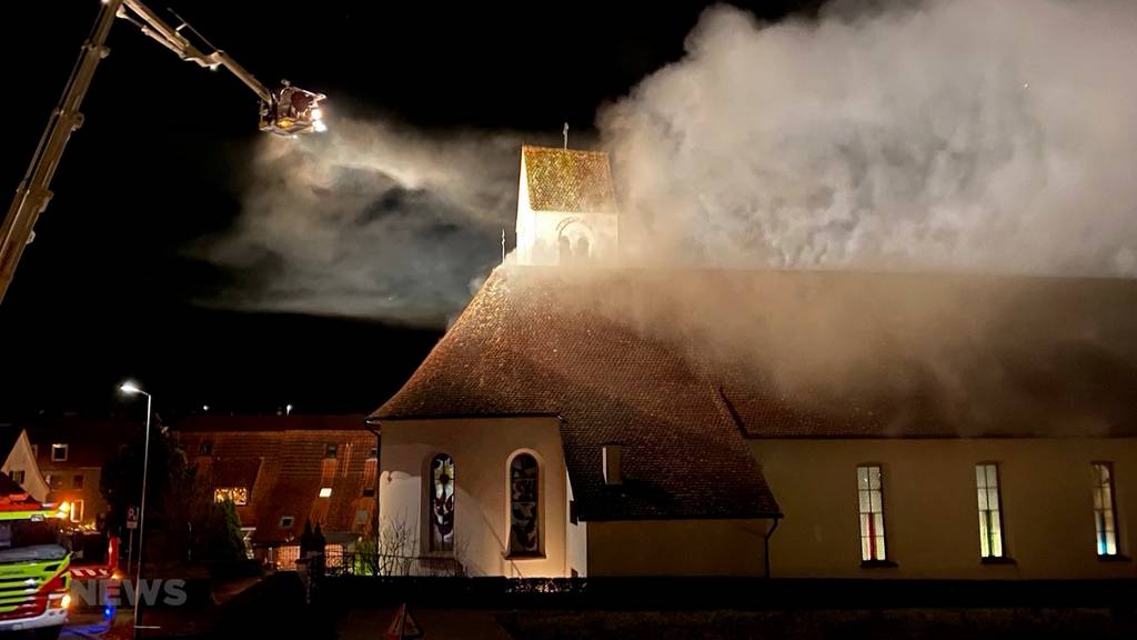 Unschöner Jahresabschluss: Kirche in Hofstetten brannte