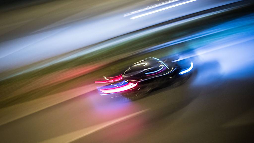 17-Jähriger fährt innerorts 103 km/h – mit gestohlenen Autonummern