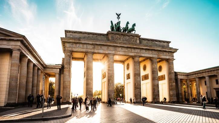 Das Brandenburger Tor in Berlin ist nur eine der Attraktionen. (Bild: iStock)