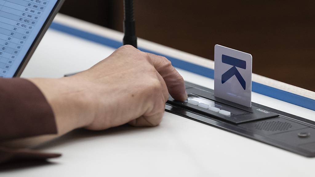 Der Zürcher Kantonsrat stimmte am Montag über die Kostenübernahme bei der Herkunftssuche von illegalen Auslandadoptionen ab. (Symbolbild)