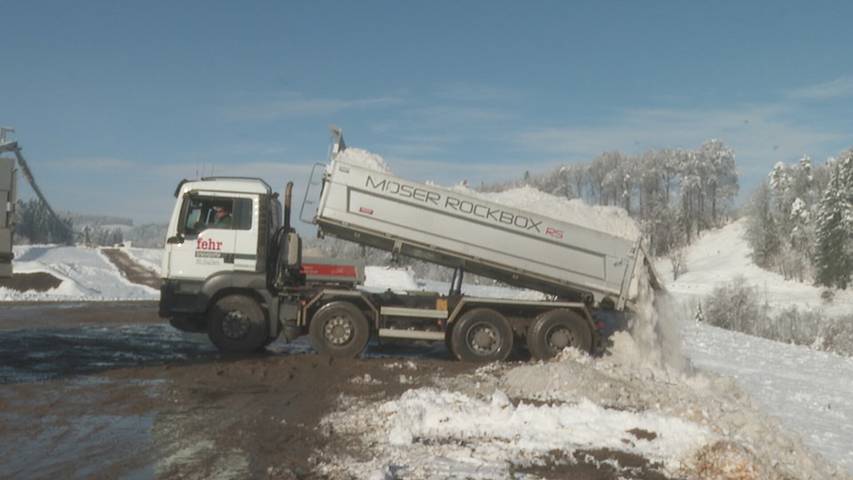 Ansturm auf Deponie: Die Schneemassen in St.Gallen werden entsorgt