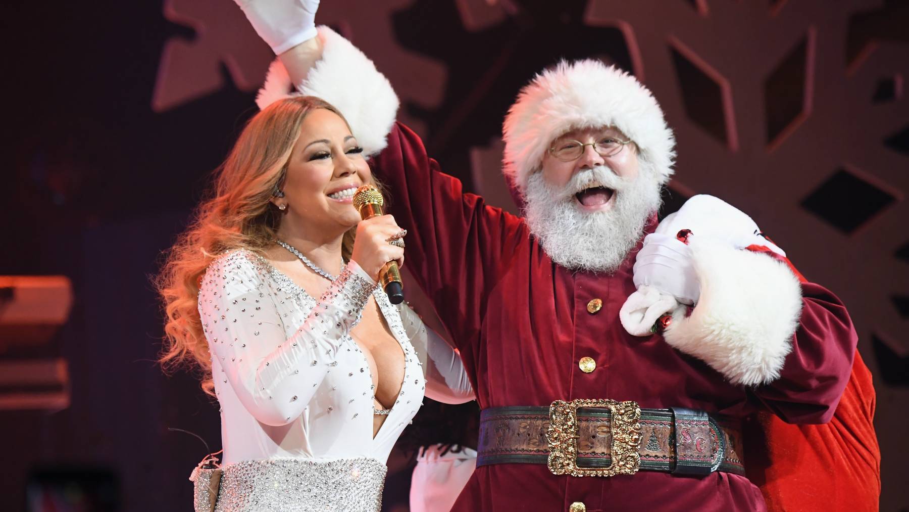 Ein Weihnachten ohne Mariah Carey ist wie der Weihnachtsmann ohne Flauschebart.
