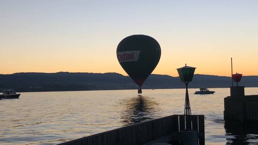 Ob dieser Heissluftballon auch schwimmen kann?