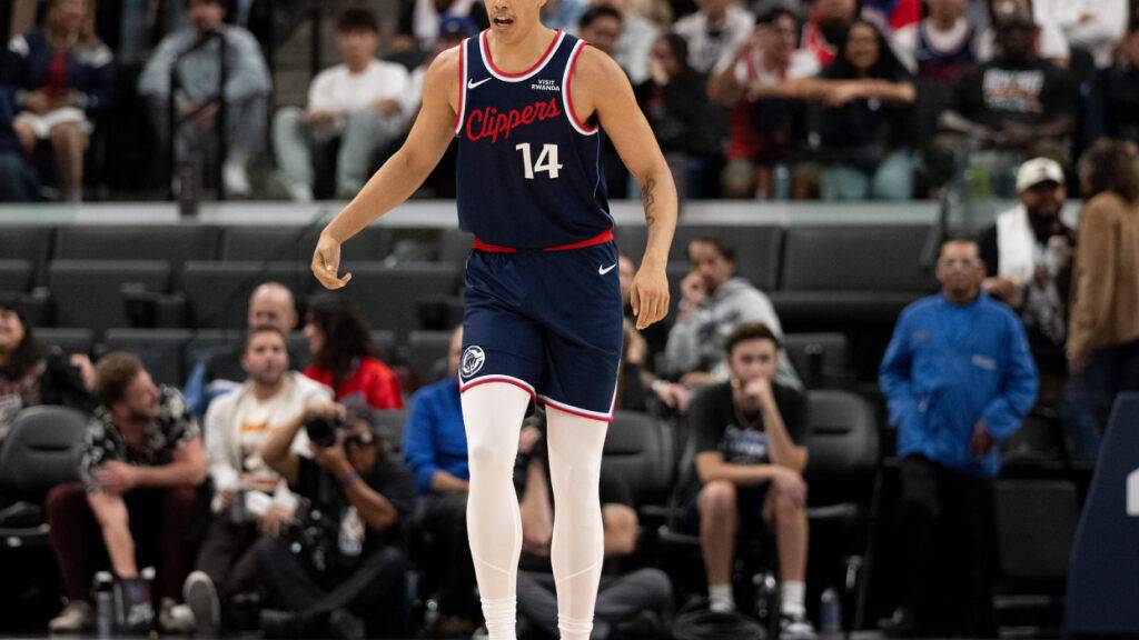 Yanic Konan Niederhauser muss derzeit zuschauen