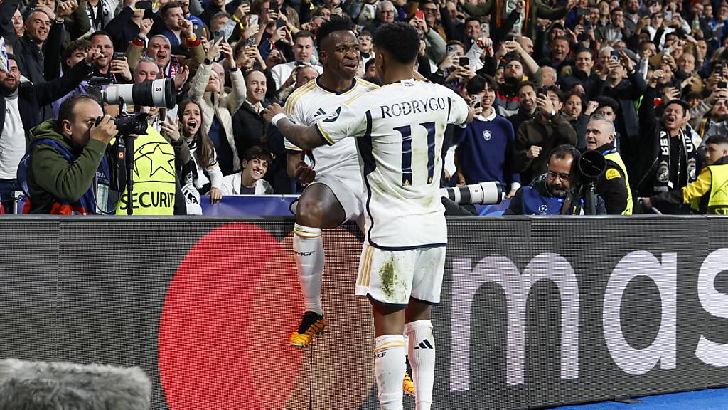 Real Madrid mit Effizienz, Manchester City souverän