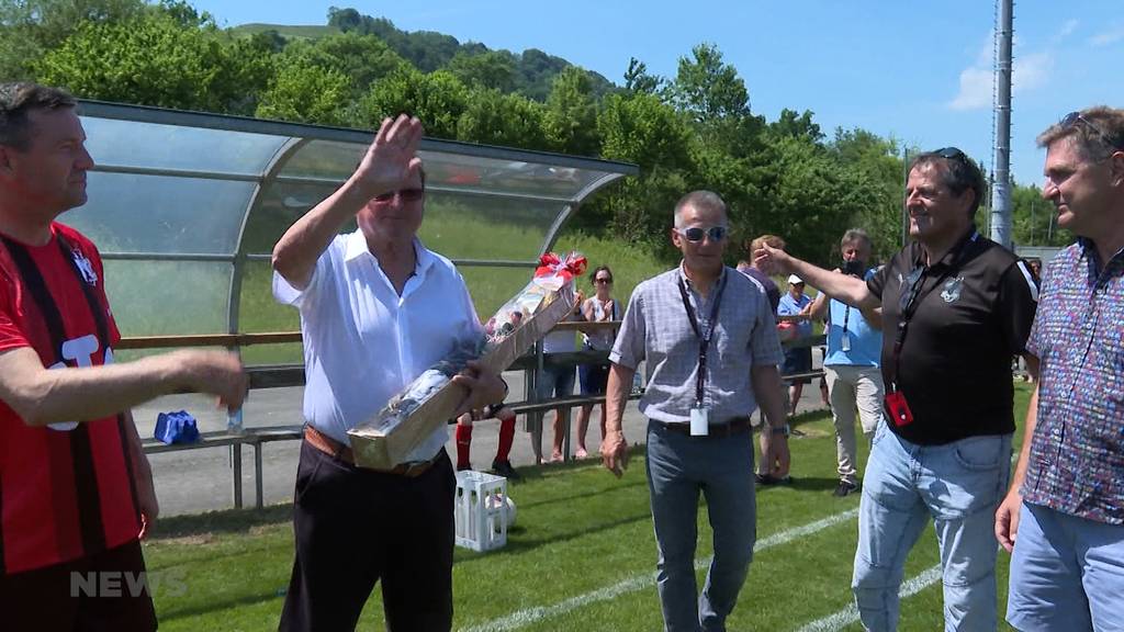 Die Fussball-Trainer Legende Kurt Feuz hört auf