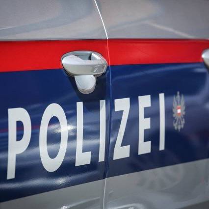 Teenager wegen Mordes vor Gericht