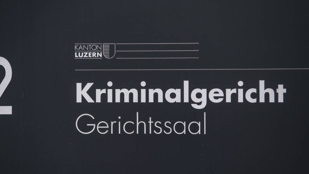 Kriminalgericht Luzern: unbedingte Strafe für häusliche Gewalt