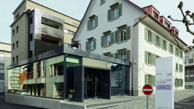 Sparkasse Schwyz expandiert in den äusseren Kantonsteil