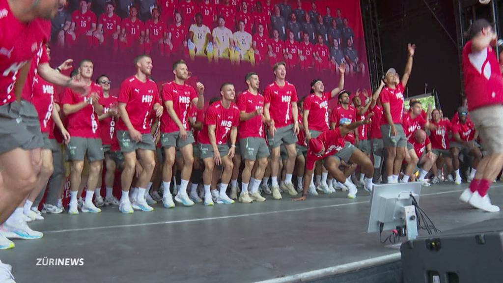 WM-Helden zurück in der Schweiz