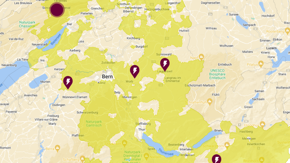 Auf der Karte der BKW sind an mehreren Orten Störungen im Stromnetz zu sehen.