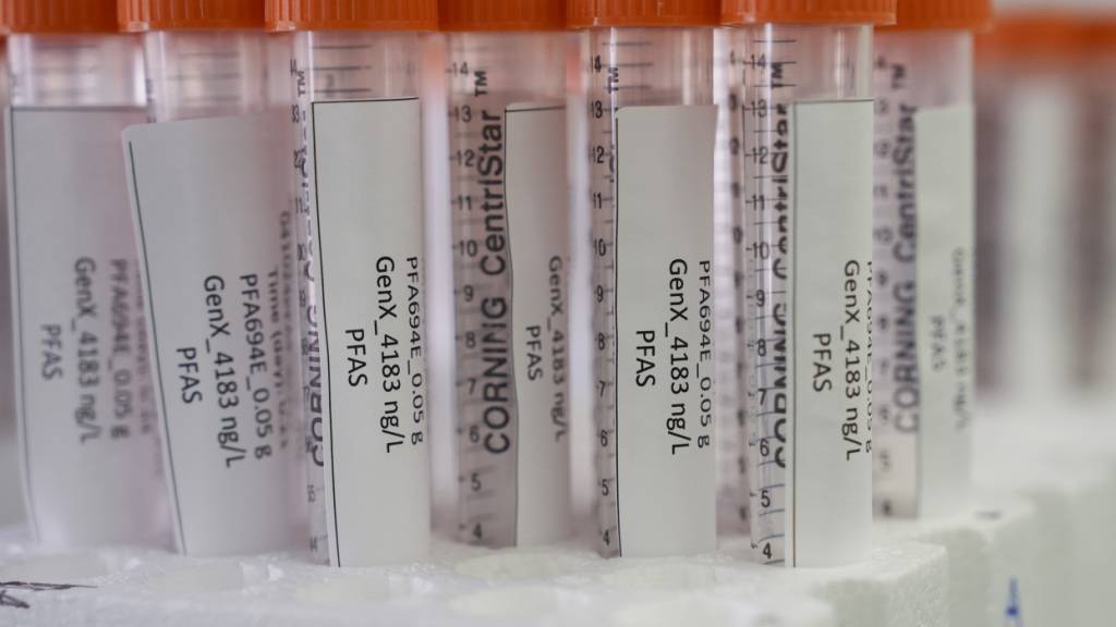 Im Rahmen von Aushubarbeiten wurden in der Stadt Zug Pfas-Chemikalien auf dem Gelände der alten Kläranlage nachgewiesen. (Archivaufnahme)