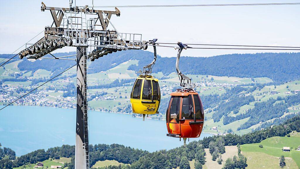 Am Sonntagvormittag stand die Drehgondelbahn Sattel-Mostelberg aufgrund eines technischen Defekts zur besten Betriebszeit still.