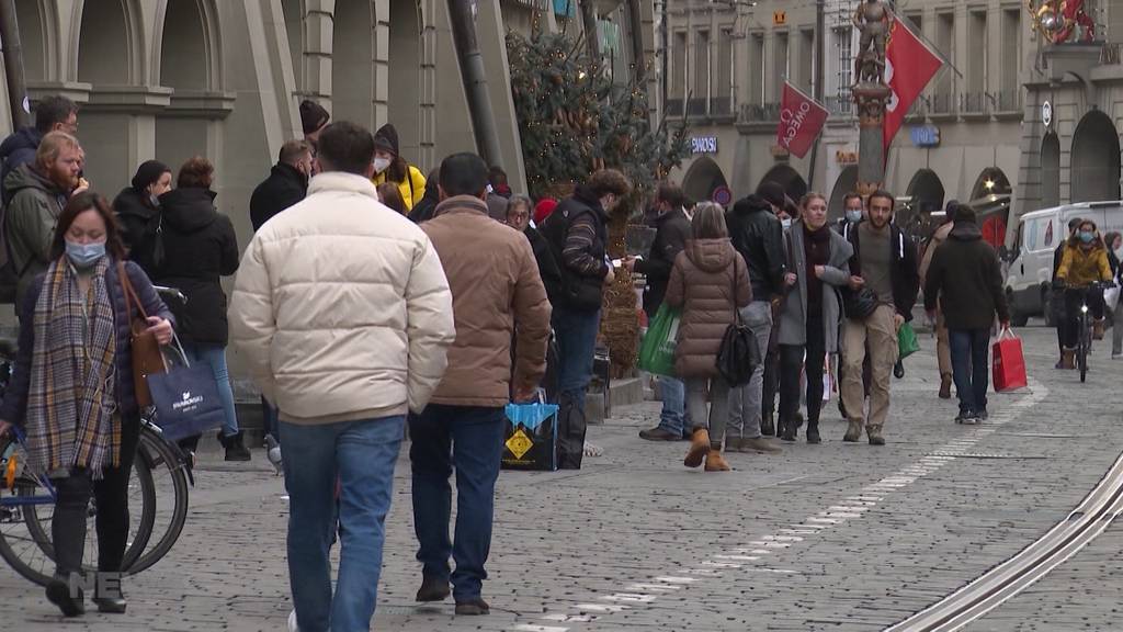 Altjahrswoche zog viele Menschen in die Städte zum Einkaufen: Kanton mahnt weiter zur Vorsicht