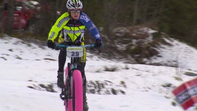 Esther Suess gewinnt Schnee Velo Rennen