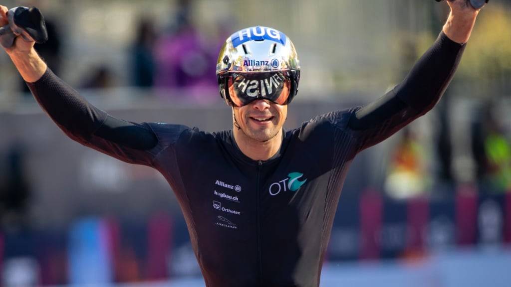 Marcel Hug gewinnt den Marathon in Oita zum zwölften Mal