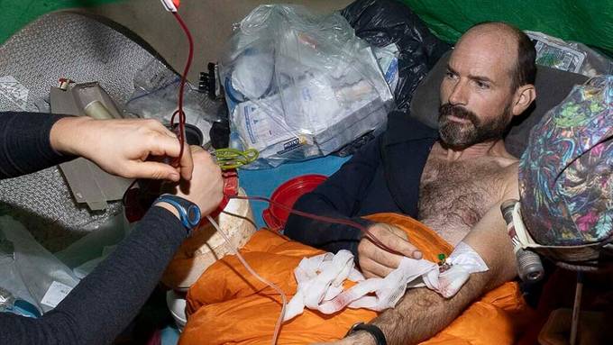 Erkrankter US-Forscher nach neun Tagen aus Höhle in Türkei gerettet