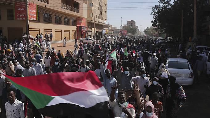 Neue Demos im Sudan – Sicherheitskräfte setzen Tränengas ein