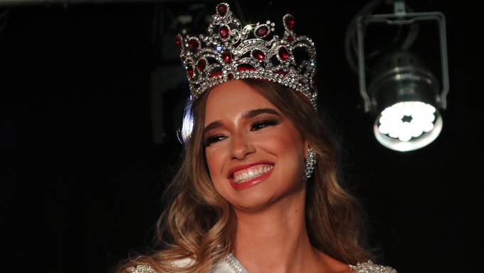  Miss-Universe Schweiz aus Spreitenbach im Interview vor dem grossen Finale