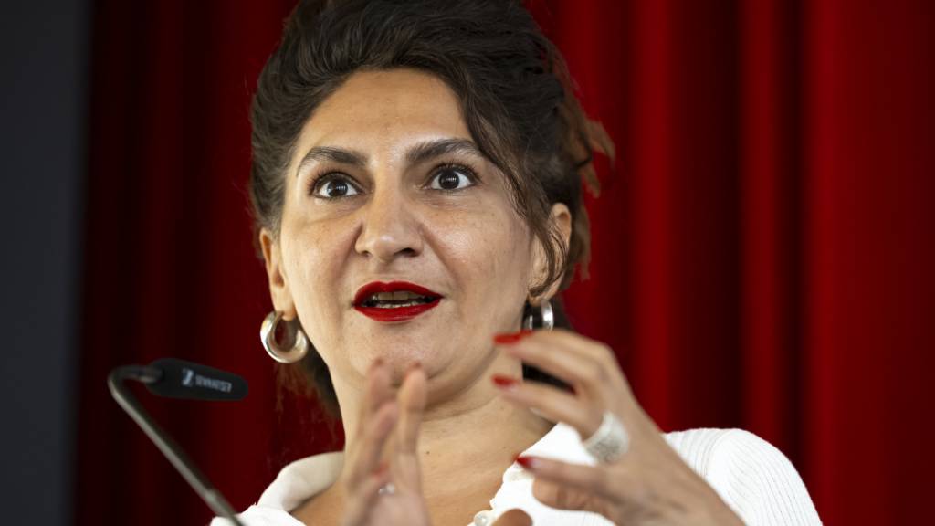 Nationalrätin Sibel Arslan wechselt von der Basler Linkspartei Basta zu den Grünen. (Archivbild)