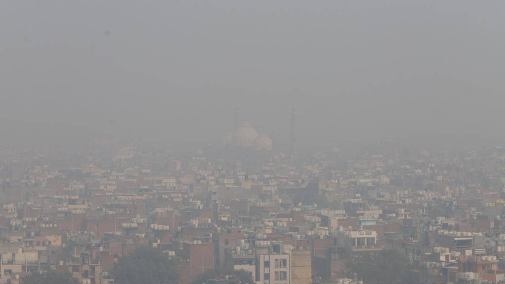 Extremer Smog in Delhi – Grundschüler bleiben zu Hause