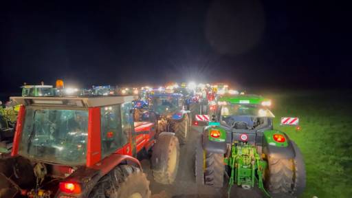 Bauerndemo in Bleienbach: Weckruf mit 200 Traktoren