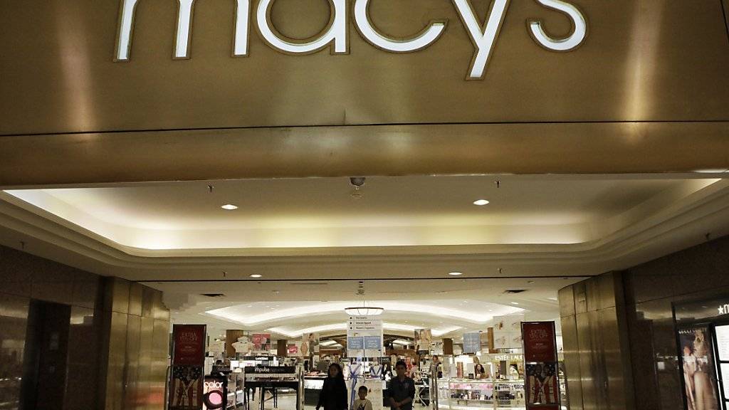 Nach einem enttäuschenden Weihnachtsgeschäft schliesst die US-Kaufhauskette Macy's 36 Filialen, 2100 Mitarbeiter verlieren ihren Job.