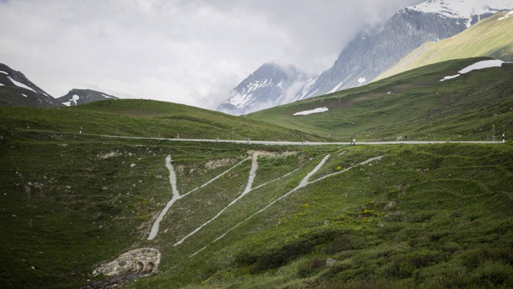Auf der Passstrasse am Albula kam es zu mehreren Stürzen. (Archivbild)