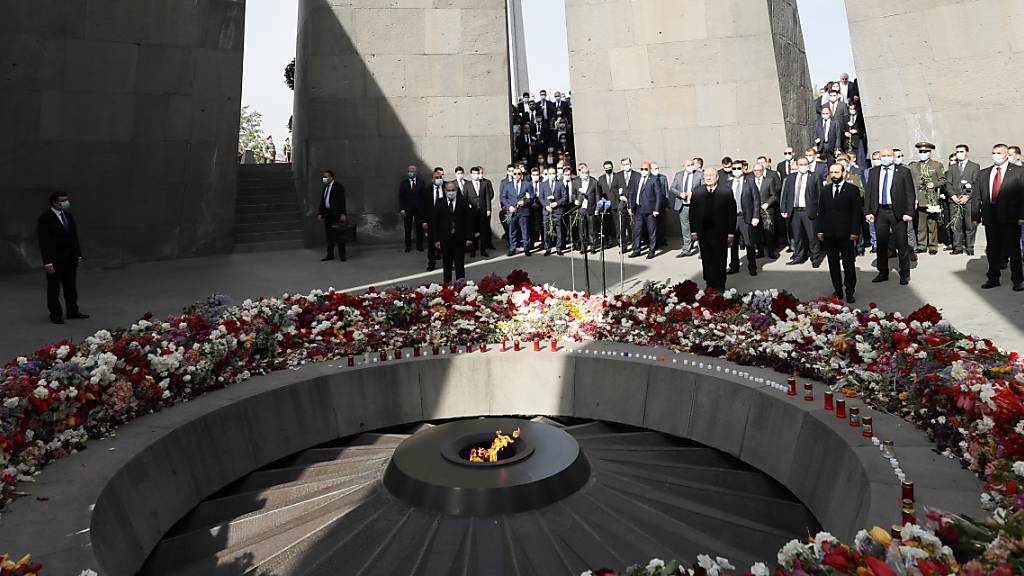 Eine Gedenkveranstaltung in Jerewan anlässlich des 106. Jahrestages des Massakers an den Armeniern während des Ersten Weltkriegs.
