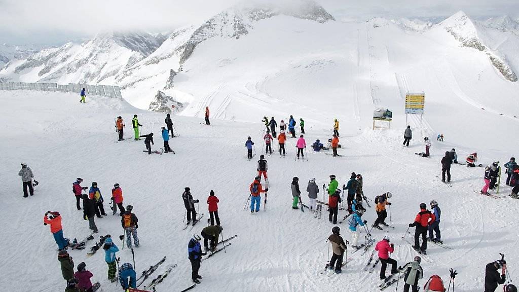 Hintertux im Zillertal: Während die Schweizer Wintersportorte klagen, verzeichnet Österreich eine Rekordsaison. (Symbolbild)