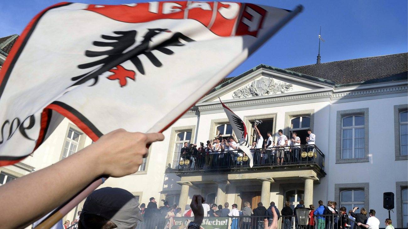 Jugendliche von FC-Luzern-Fans beraubt - Radio Argovia