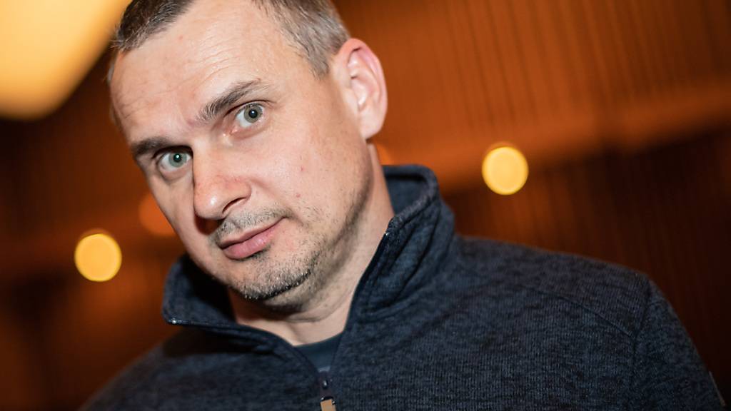 ARCHIV - Oleh Senzow dient seit Februar 2022 als Freiwilliger bei der ukrainischen Armee. Foto: Tom Weller/dpa