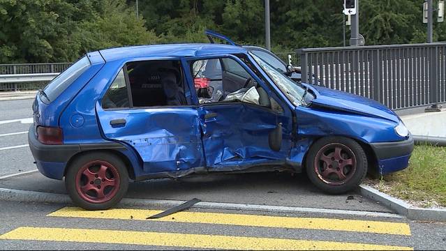 Unfall wegen Rotlicht-Missachtung?